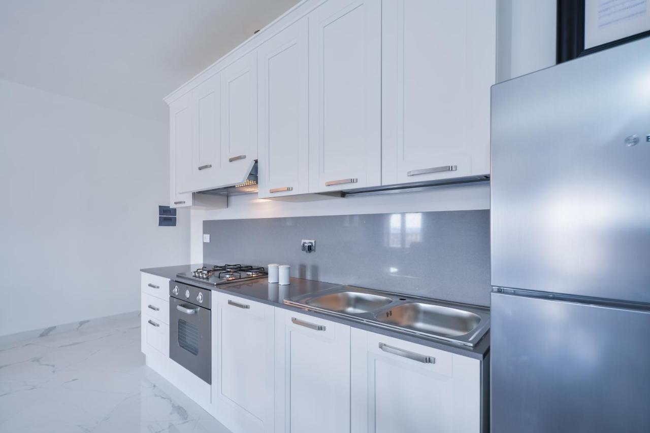 New Central Apartment & Rooms Montecatini Terme Bagian luar foto