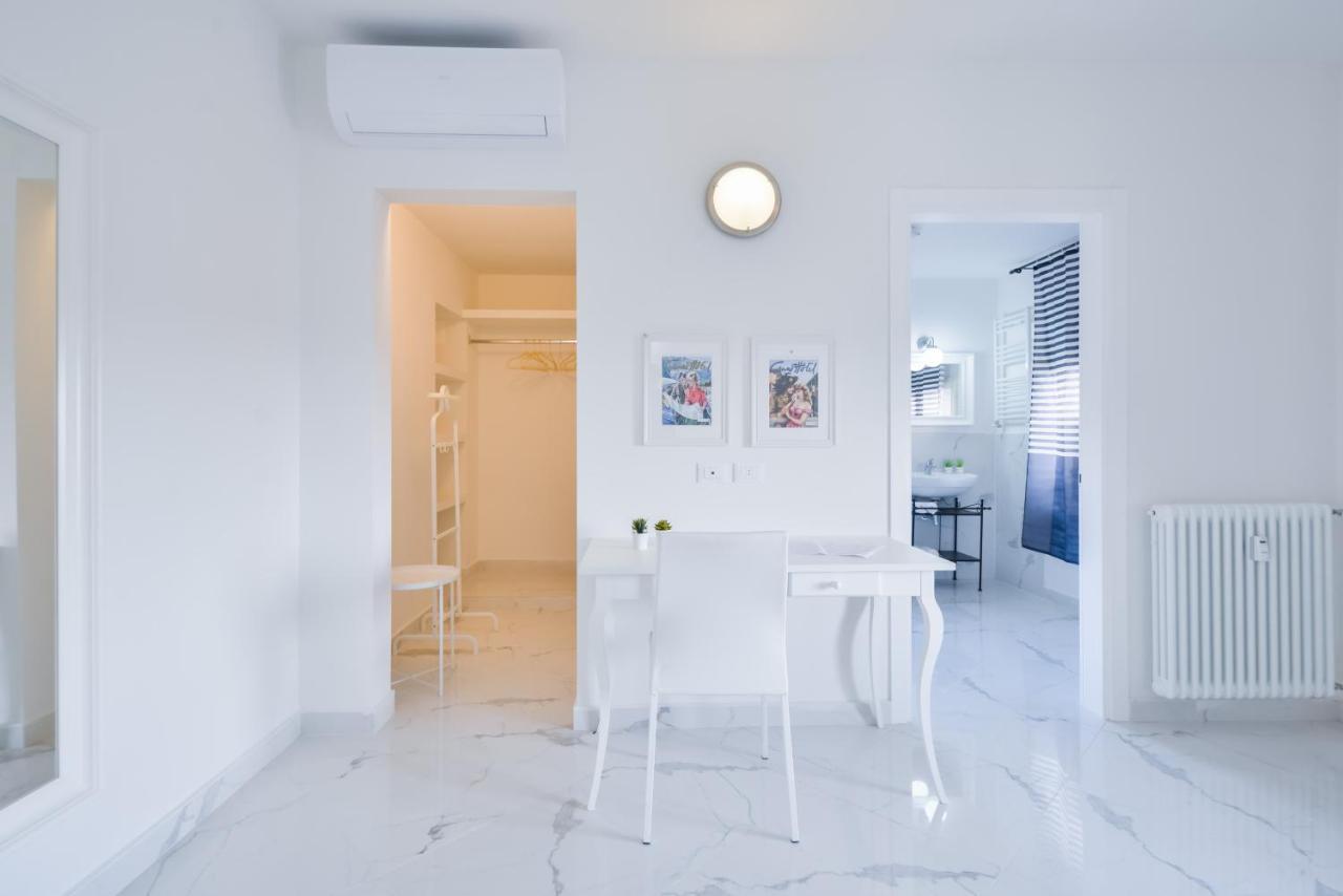 New Central Apartment & Rooms Montecatini Terme Bagian luar foto